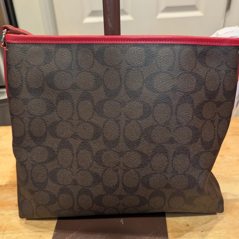 Coach File Crossbody in Signature Canvas NWT